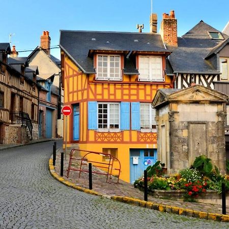 Chambre D'Hotes Du Carre Des Arts オンフルール エクステリア 写真